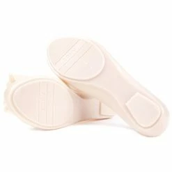 Zaxy Pop Bow Classic Shoes - Natural 9 Zaxy Pop Bow Classic Shoes - Natural -Goodwin Smith 73e7a8f76cce45b09e114cd233defdb2