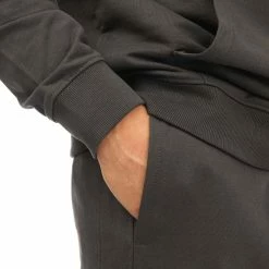 Men's Weekend Offender Vladvistock Jog Pant in Charcoal 13 Men's Weekend Offender Vladvistock Jog Pant in Charcoal -Goodwin Smith 7c1795df7342414c93d0e09dc3d7ab26